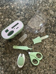 Baby Nail Care Kit - Apple Shaped