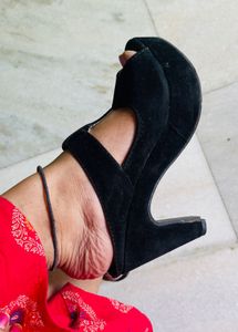 Trendy High heels