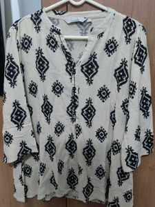 Cream & Black Patterned Kurta