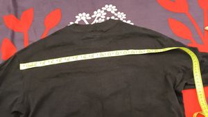 H&amp;M Unisex T Shirt..xs