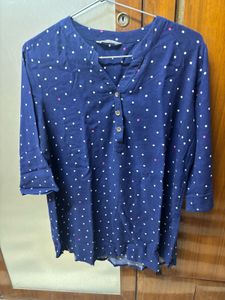 Chic Navy Polka Dot Top