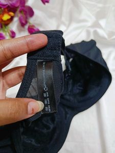 🇳🇿💫🎀Elegant Black Full Coverage Bra