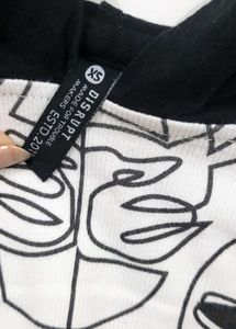 Abstract Lion Print Hooded Top