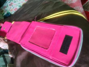 cute pink 🩷 shoulder bag