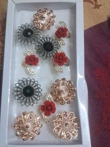 Set of 2 Designer Rings