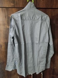 Men's Long Sleeve Button-Up Shirts