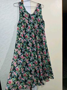 New Floral Midi Dress 🌺