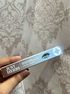 Volume boost Mascara 🖤