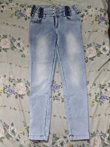 Light Wash High Waisted Skinny Jeans