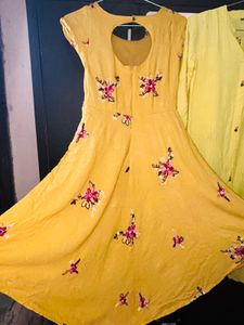 Combo of Yellow embroidered Kurta and  Mustard Flo
