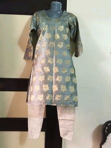 Vintage Floral Brocade Top