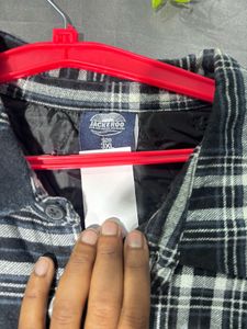 JACKEROO Classic Plaid Flannel Shacket