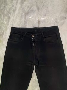 Relaxed Fit Classic Black Straight Leg Jeans