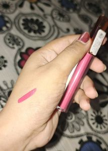 Pink Lip Gloss+1 free gloss