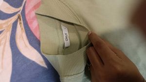 ONLY Ribbed Knit Top