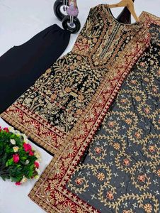 Elegant Embroidered Kurta Set