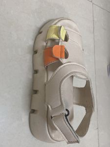 Knoos Sandals