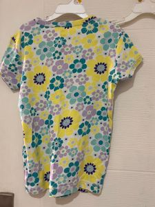 Gap Floral Print T-Shirt and shorts co-ord