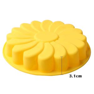 Wonderchef Pavoni Silicon Daisy Cake Mold