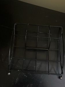 Metal napkins holder