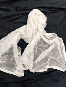 White Dupatta