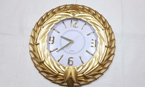 Wall Clock &amp; Decor ⏰️