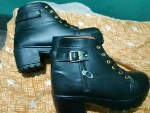 Boots For Women