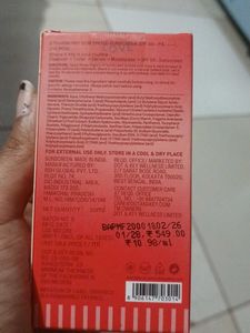 Dot &amp; Key Tinted Sunscreen SPF 50 PA+++.