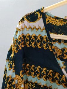 V-Neck Print Long Sleeve Tunic Top
