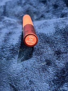 Addict Matte Liquid Lipstick