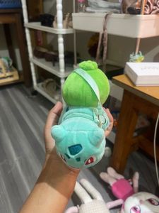 Cute Pokemon Bulbasaur Plush Toy