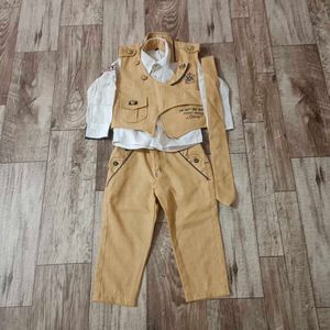 Boys 4-Piece Outfit Set