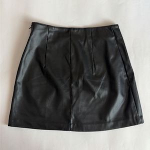 H&amp;m Black Faux Leather Mini Skirt