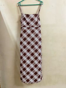 Checkered Brown Maxi Dress. size - M