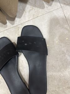 Stylish Black Slides for Women