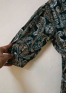 Elegant Paisley Print Maxi Dress