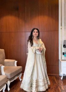 women kurta set