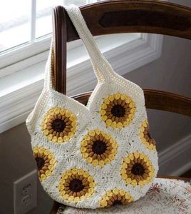 Crochet sunflower tote bag 🌻