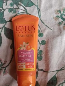 Lotus Herbals Safe Sun Matte Gel SPF 50