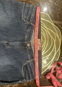 Vibe Jeans