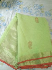 a cottan saree