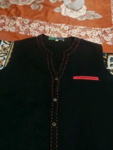 Sleeveless Black kurti