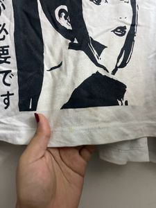 Anime Graphic Print Cropped Oversized T-Shirt