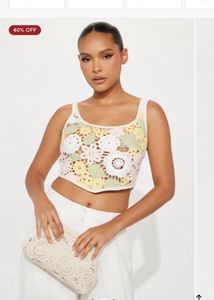 Crochet Floral Crop Top Vest