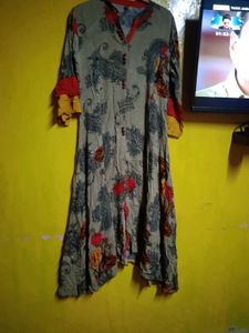 Stylish Asymmetrical Kurta with Floral Print