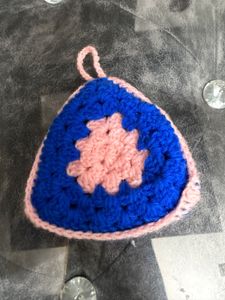 crochet airpods/ coin pouch