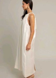 Elegant Cream Maxi Dress