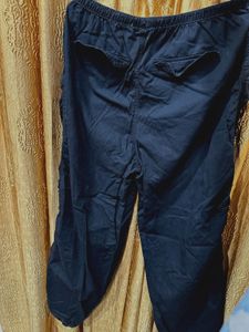 Stylish Black Cargo Pants🦋