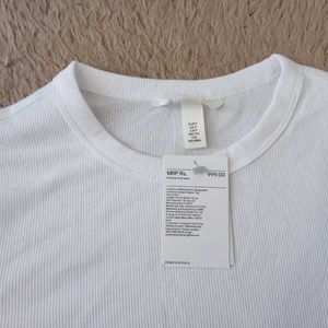 H&amp;M White Long-Sleeve T-Shirt