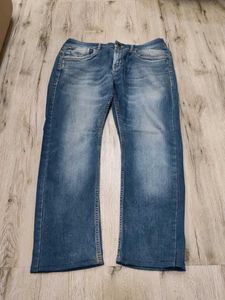 Ma3988 Matrix jeans waist 34 inches
